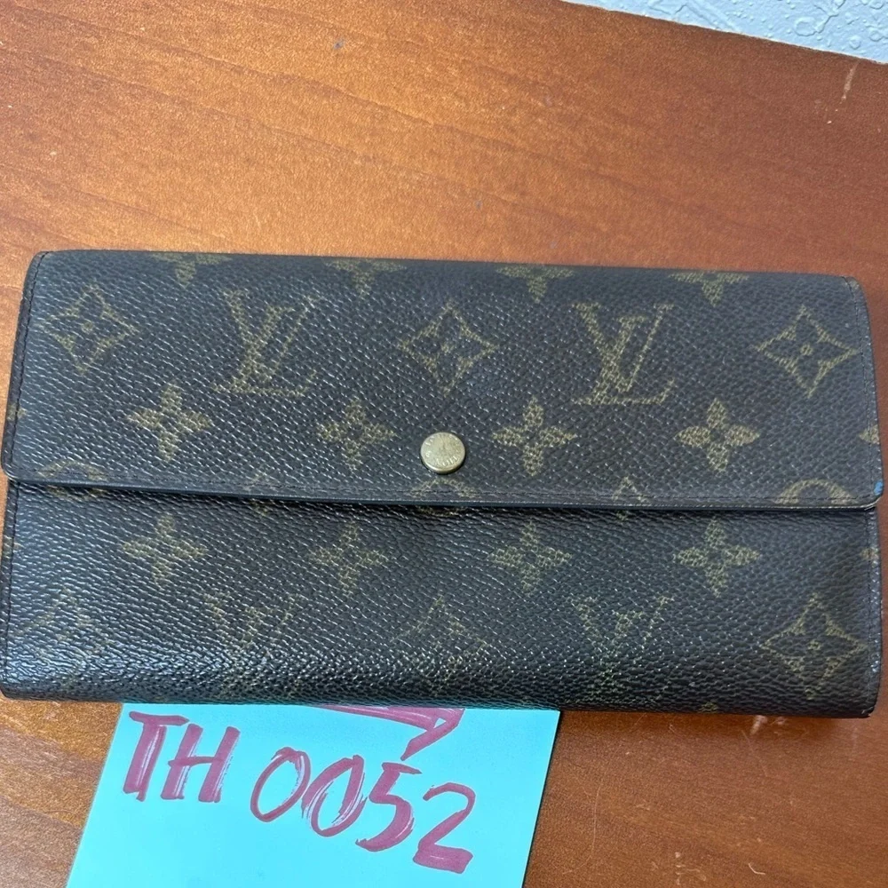 LOUIS VUITTON-TH0052 Full Wallet monogram Canvas